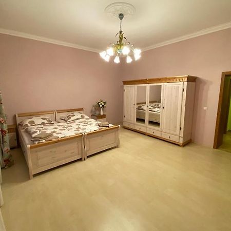 Apartment Green Forest Marianske Lazne Exterior foto